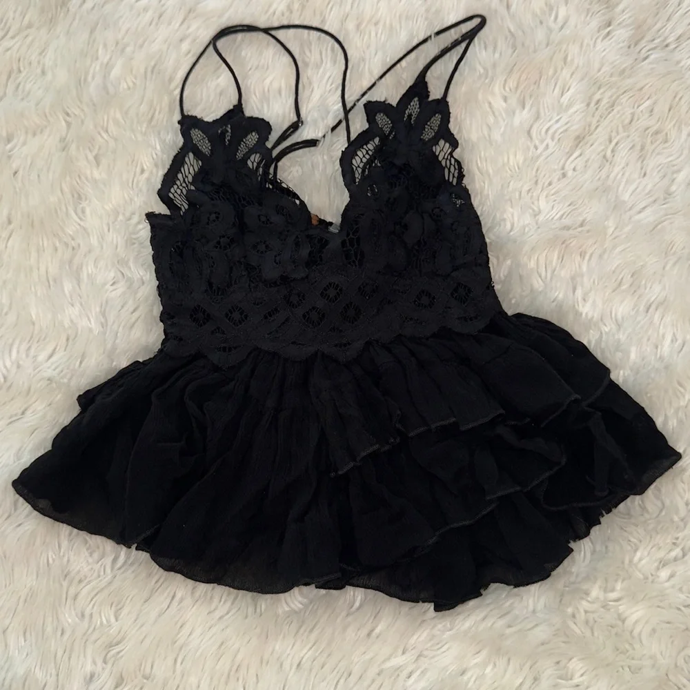 Free People Women's Adella Cami
Tank Top in Black Sz XS - Picture 4 of 7